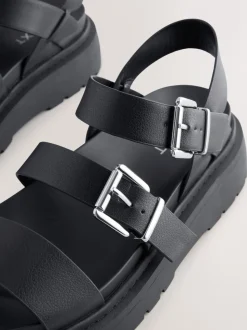 Zwart - Sandalen met dikke zool en gesp