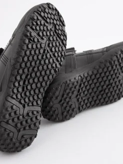 Zwart - Schoolschoenen van leer met klittenbandsluiting