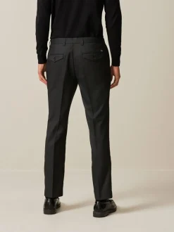 Zwart - Slim Fit - Modieuze broek met textuur