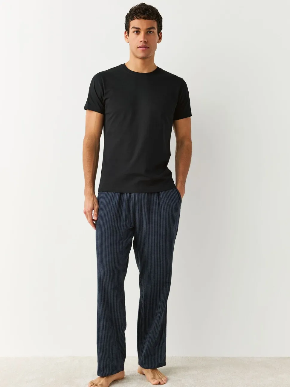 Zwart - Slim Fit - Set van 5 100% katoenen T-shirts met laagjes