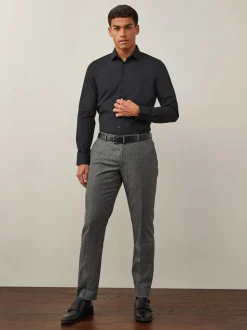 Zwart - Slim Fit - Strijkvrij net overhemd met enkele manchet