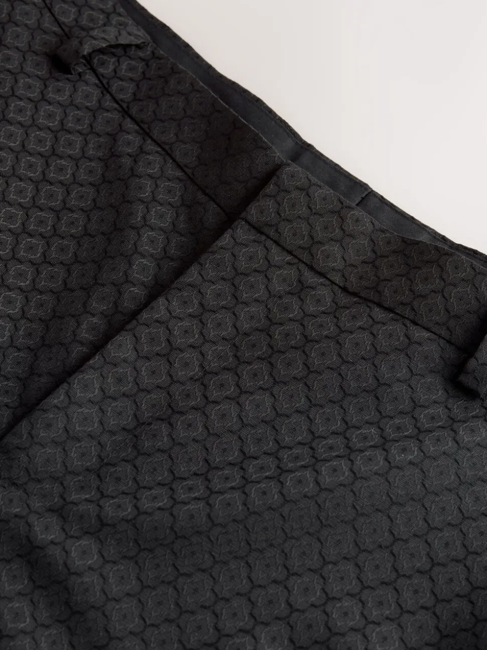 Zwart - Slim Fit Jacquard Suit Trousers
