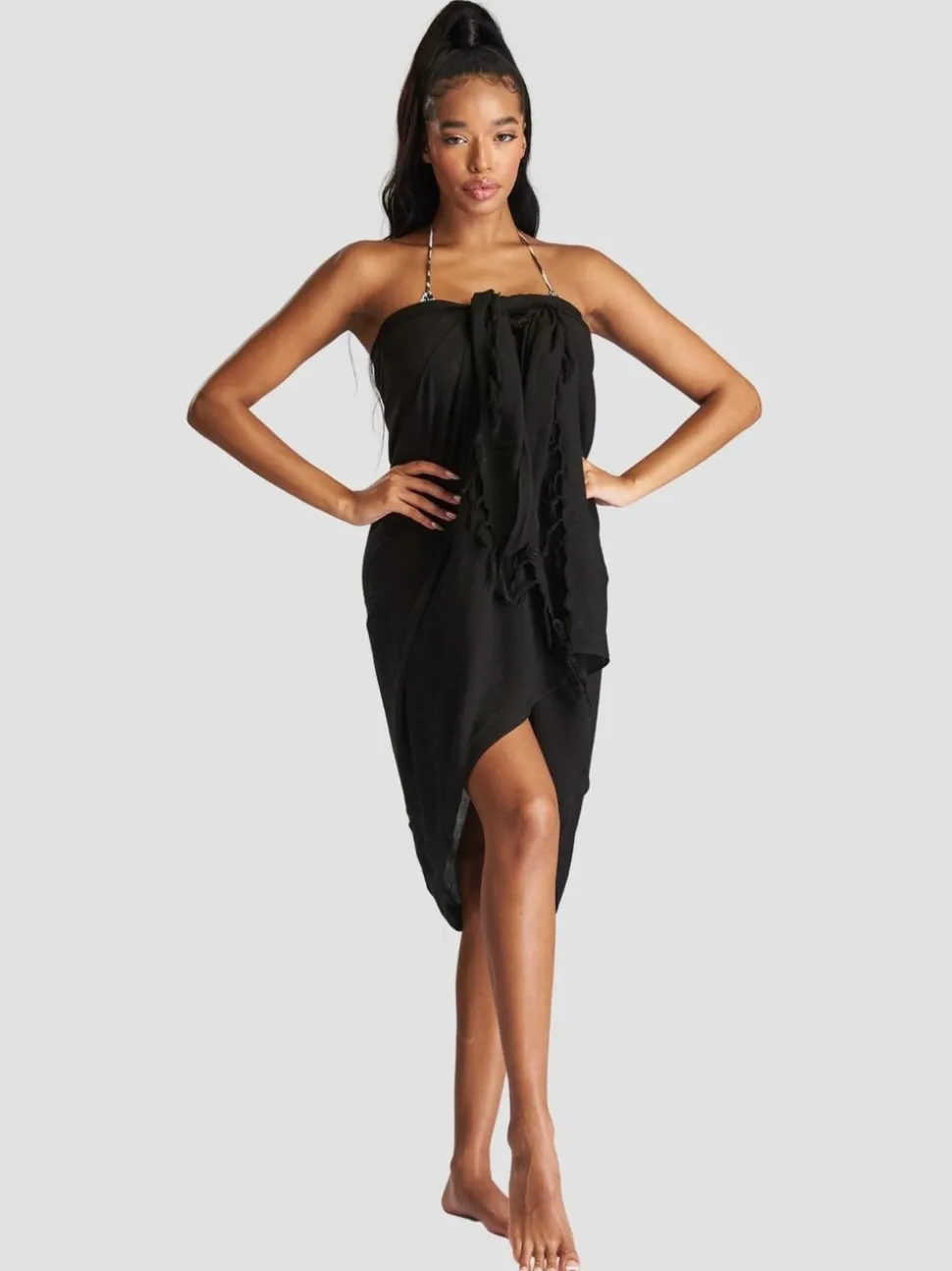 Zwart - South Beach - Gekreukte viscose sarong-tuniek met franje