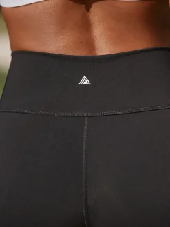 Zwart - Sports Dry Tech buikcorrigerende shorts