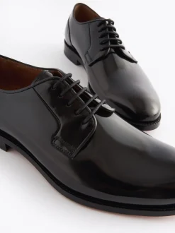 Zwart - Standaard pasvorm - Signature - Derby-schoenen met leren zool