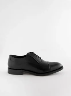 Zwart - Standaard pasvorm - Leren Oxford schoenen met neusstuk