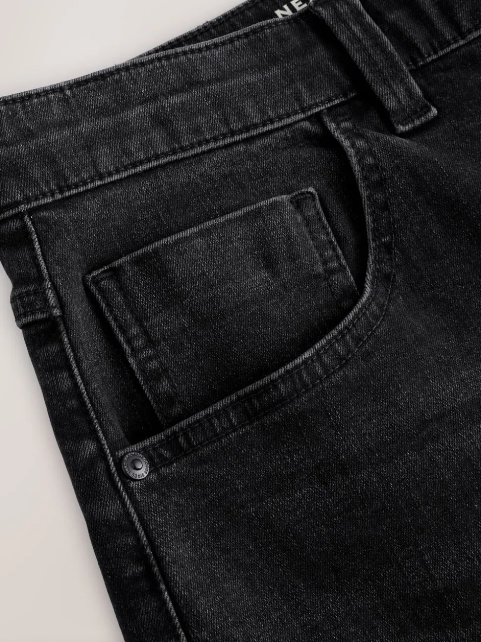 Zwart - Straight fit - Stretch denim short