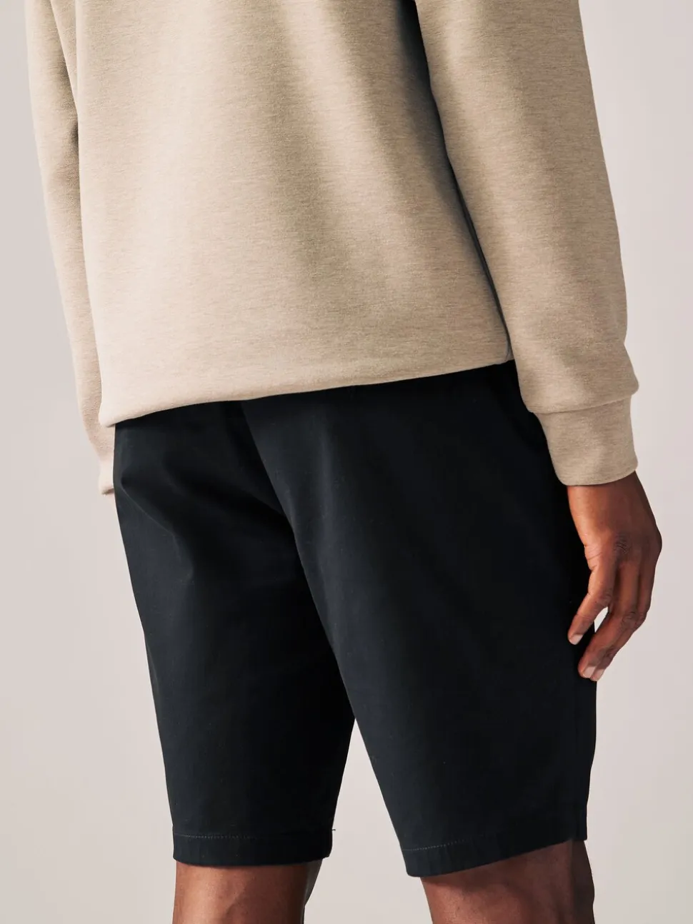 Zwart - Strakke Pasvorm - Chinoshort met stretch