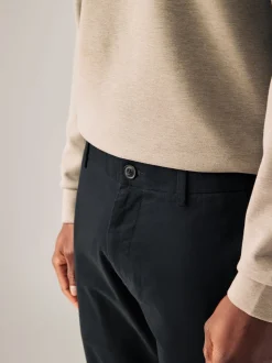 Zwart - Strakke Pasvorm - Chinoshort met stretch