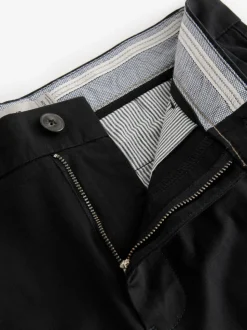 Zwart - Strakke Pasvorm - Chinoshort met stretch