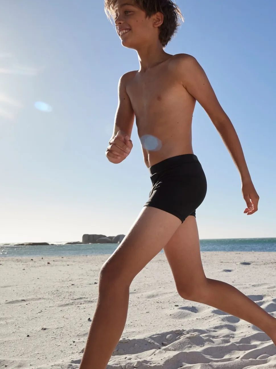 Zwart - Stretch zwemshorts (3-16 jr)