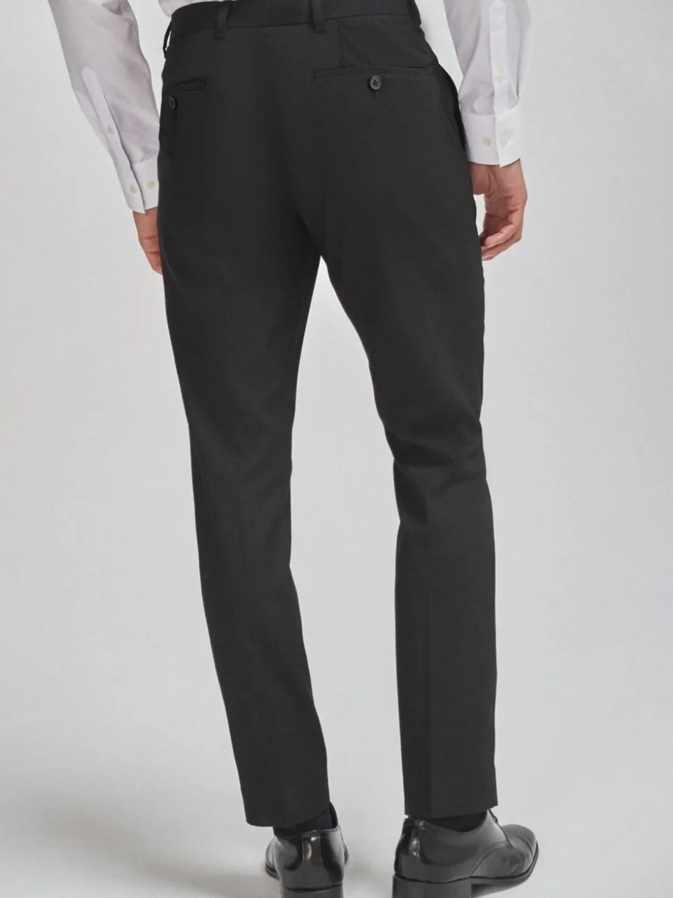 Zwart - Taps toelopende slim-fit - Chique stretchy broek