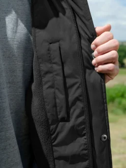 Zwart - ThermoGen regenbestendige gewatteerde Jack