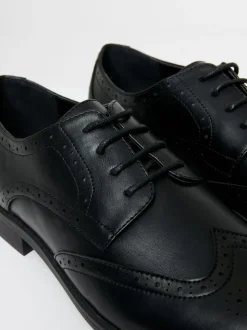 Zwart - Threadbare - Imitatieleren brogues