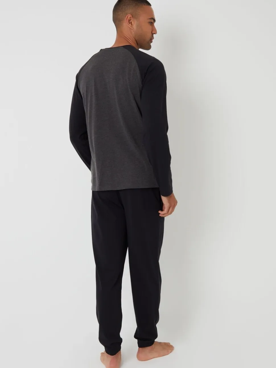 Zwart - Threadbare - Pyjamaset van gemengde stoffen met lange mouwen
