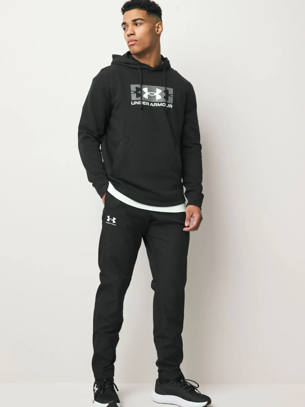 Zwart - Under Armour Rival Windbreaker Joggers