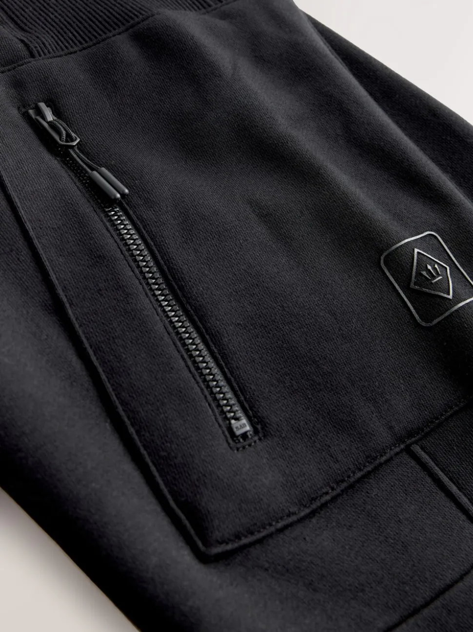 Zwart - Utility Brushback Heavyweight Cargo Joggers