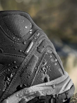 Zwart - Waterbestendige wandelschoenen