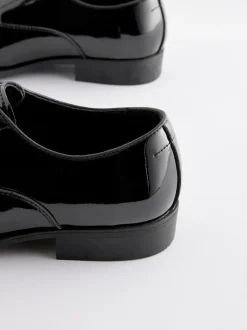 Zwart - Wijde pasvorm - Lakleren Oxford-schoenen met neusstuk