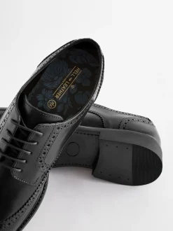 Zwart - Wijde pasvorm - Leren derby-brogues