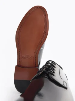 Zwart - Wijde pasvorm - Signature - Derby-schoenen met leren zool