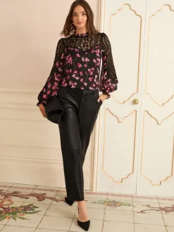 Zwart bloemenprint - Love & Roses Crew Neck Lace Yoke Long Sleeve Blouse