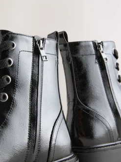 Zwart lak - Forever Comfort® veterlaarzen
