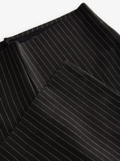 Zwart met krijtstreep - Smoothing Ponte Jersey Broek met Wijde Pijpen