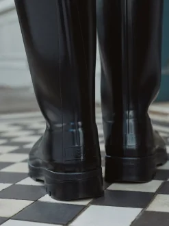 Zwartglanzend - Premium Faux Fur Lined Knee High Wellies