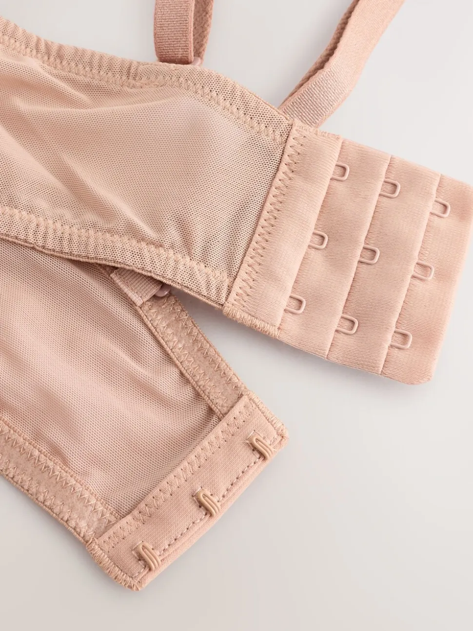 Zwart/praline huidskleur - Kanten strapless multiway beha's zonder vulling 2 set