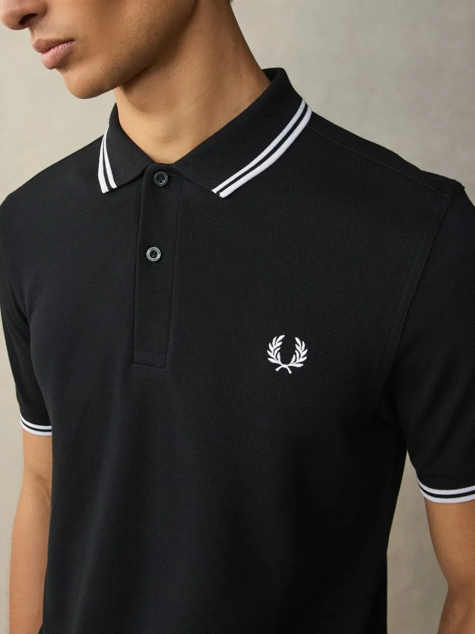 Zwart/wit - Fred Perry poloshirt met gestreepte rand