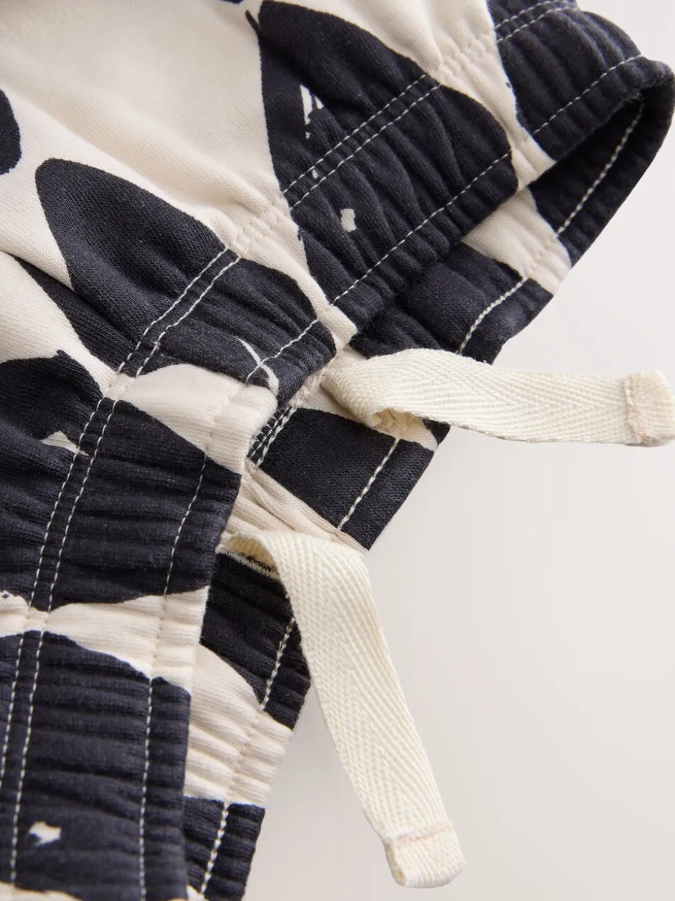 Zwart/wit met print - Set met sweatshirt en joggingbroek met strepen (3mnd-7jr)