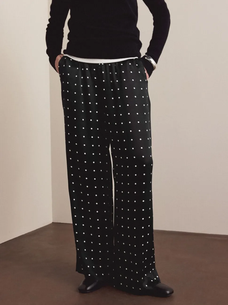 Zwart-wit met stippen - Satin Tie Waist Wide Leg Trousers
