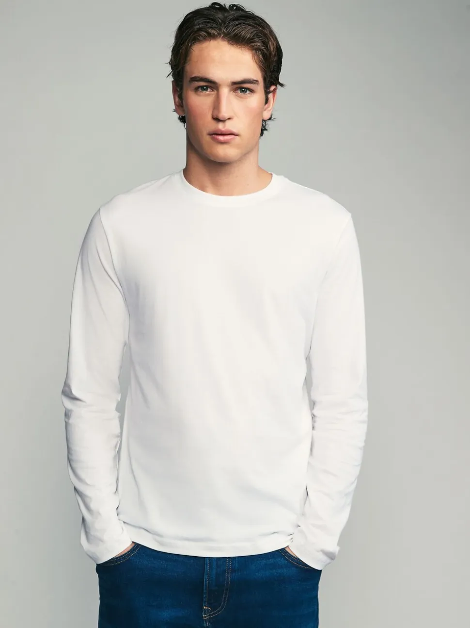 Zwart/Wit/Grijs/Blauw - Slim Fit - verpakking van 5 regular-fit T-shirts met lange mouwen van 100% katoen